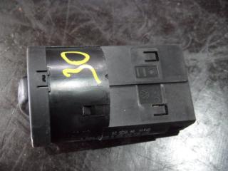 Запчасть переключатель света фар Audi A4 2002