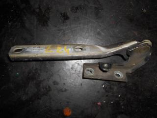 Запчасть петля капота левая Volkswagen Passat 2003