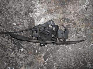 Замок капота Volkswagen Passat 2002