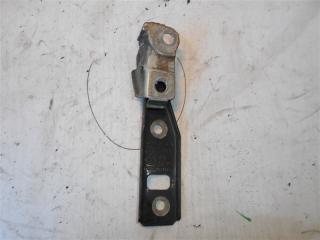 Запчасть петля капота левая Volkswagen Golf 1998