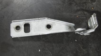 Запчасть петля капота передняя правая Volkswagen Golf 1999