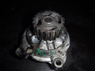 Запчасть помпа Volkswagen Transporter 1999