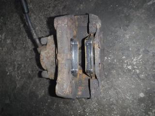 Суппорт передний правый Volkswagen Transporter 2005