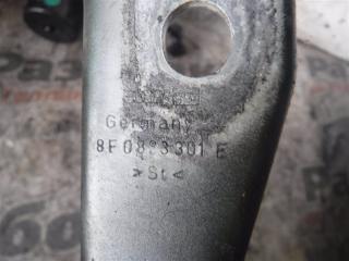 Запчасть петля капота передняя левая Audi A4 2004