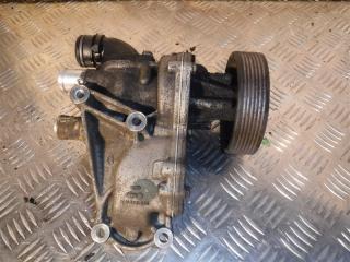 Запчасть помпа Volkswagen Golf 1994