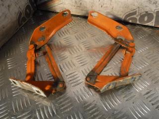 Запчасть петля капота передняя Volkswagen Crafter 2008