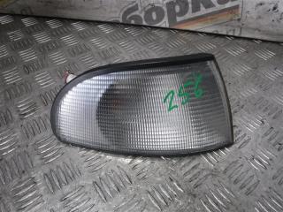 Запчасть указатель поворота передний правый Audi A4 1996