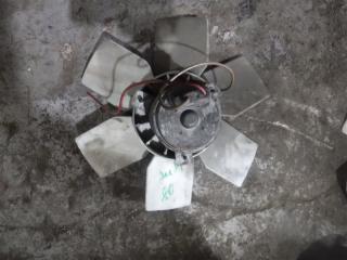 Запчасть вентилятор радиатора Audi 80 1989