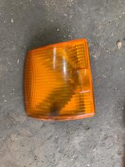 Фото запчасти указатель поворота передний левый Volkswagen Transporter 1999 Б/У запчасть Запчасть указатель поворота передний левый Volkswagen Transporter 1999