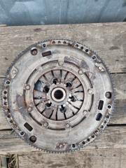 Запчасть маховик Volkswagen Golf 2003