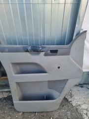 Обшивка двери передняя левая Volkswagen Transporter 2006