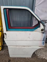 Дверь передняя правая Volkswagen Transporter