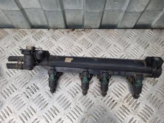 Запчасть топливная рампа Volkswagen Golf