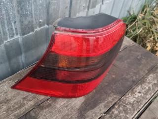 Фонарь задний правый Volkswagen Golf 4 Фонарь задний правый Volkswagen Golf 4