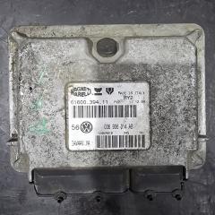 Блок управления двигателем ЭБУ Volkswagen Golf