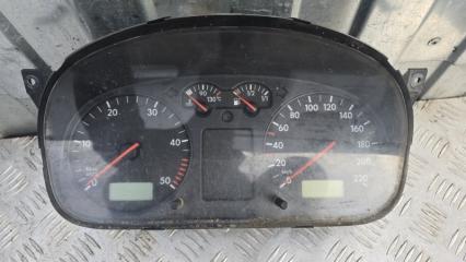 Панель приборов Volkswagen Transporter