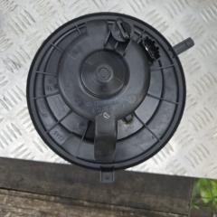 Вентилятор отопителя Volkswagen Golf Plus