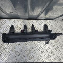 Топливная рампа Volkswagen Golf