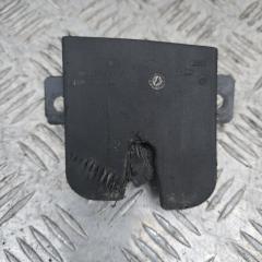 Фото запчасти замок багажника задний Volkswagen Transporter контрактная запчасть Запчасть замок багажника задний Volkswagen Transporter