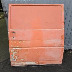 Дверь сдвижная левая Volkswagen Transporter