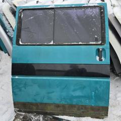 Дверь сдвижная правая Volkswagen Transporter