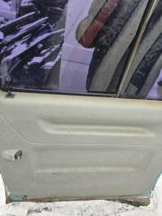 Обшивка двери правая Volkswagen Transporter