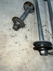 Болт крепления рычага передний Land Cruiser Prado 2007 GRJ121 1GR-FE