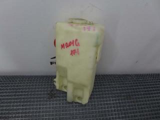 Запчасть бачок стеклоомывателя Daihatsu YRV 2002