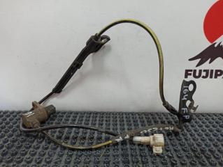 Запчасть датчик abs передний правый Toyota Avensis 2006