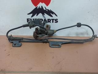 Запчасть датчик abs задний левый Nissan Bluebird Sylphy 2001