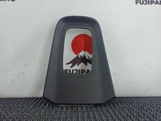 Запчасть накладка консоли кпп Nissan Primera 2001