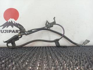 Запчасть датчик abs передний левый Toyota Harrier 2007