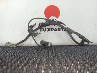 Запчасть датчик abs передний правый Toyota Harrier 2007