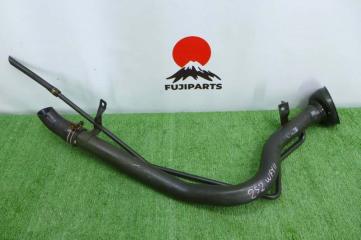 Горловина топливного бака Nissan Wingroad 1999