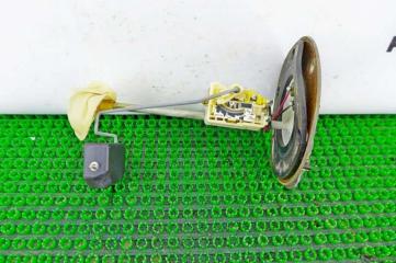 Датчик уровня топлива Subaru Legacy 2003