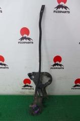 Запчасть распорка кузова Mazda Demio 2004