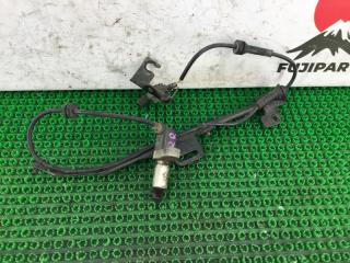 Запчасть датчик abs задний правый Nissan Bluebird Sylphy 2001