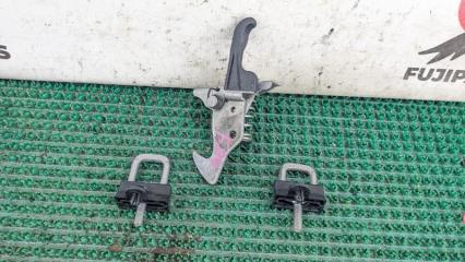 Замок капота BMW X1 2010