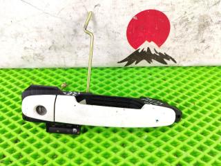 Ручка двери внешняя передняя левая Toyota Voltz 2004