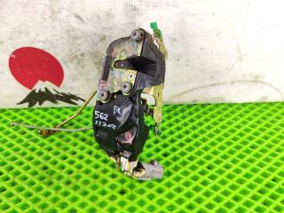 Запчасть замок боковой двери передний левый Toyota Carina ED 1994