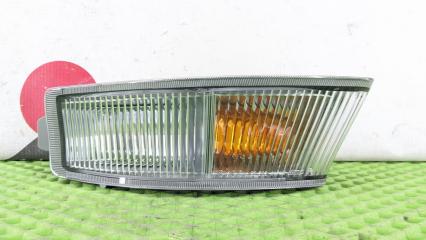 Повторитель поворота в бампер передний правый Toyota Mark II