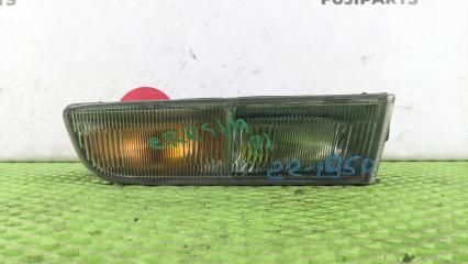 Повторитель поворота в бампер передний правый Toyota Cresta