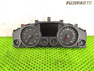 Щиток приборов Volkswagen Touareg 2009