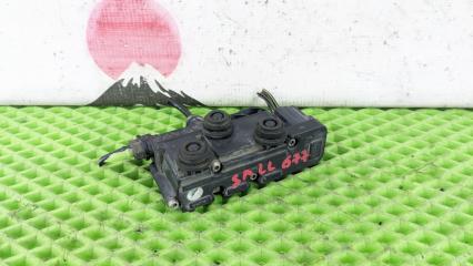 Запчасть блок клапанов пневмоподвески Land Rover Range Rover Sport 2006