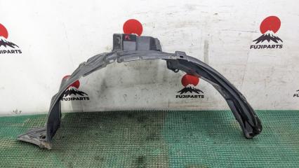 Подкрылок передний левый Nissan X-Trail 2002