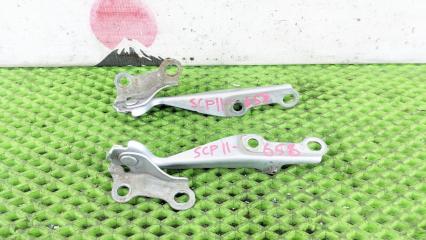 Петля капота Toyota Platz 2002 контрактная Петля капота Toyota Platz 2002