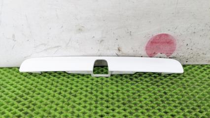 Накладка 5-й двери задняя Toyota Caldina контрактная Накладка 5-й двери задняя Toyota Caldina