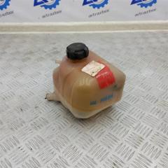 Фото запчасти бачок расширительный Chevrolet Niva 2004 Б/У запчасть Запчасть бачок расширительный Chevrolet Niva 2004