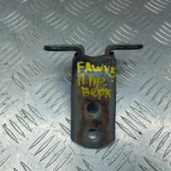 Запчасть петля двери передней правой верхняя FAW V5 2013