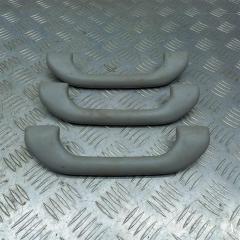 Запчасть ручка внутренняя потолочная Mitsubishi Lancer 7 1998